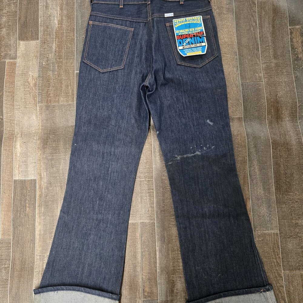 Stylish Vintage flared blue denim jeans. 31 x 36 size. Never worn. Thick Denim - Picture 3 of 10